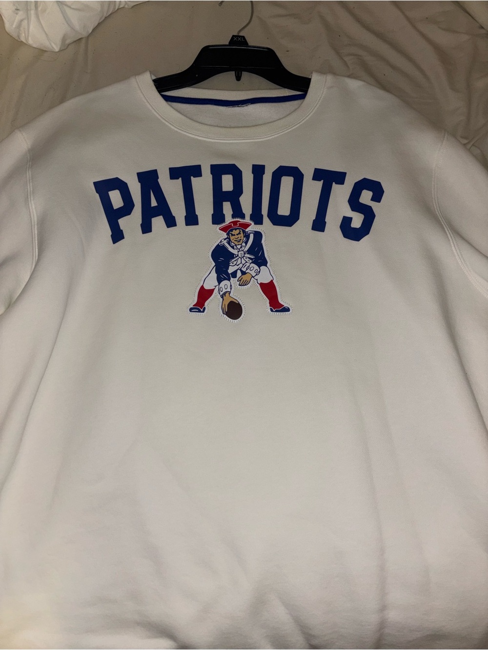 Nike White Patriots Graphic Sweatshirt with Blue and Red Accents